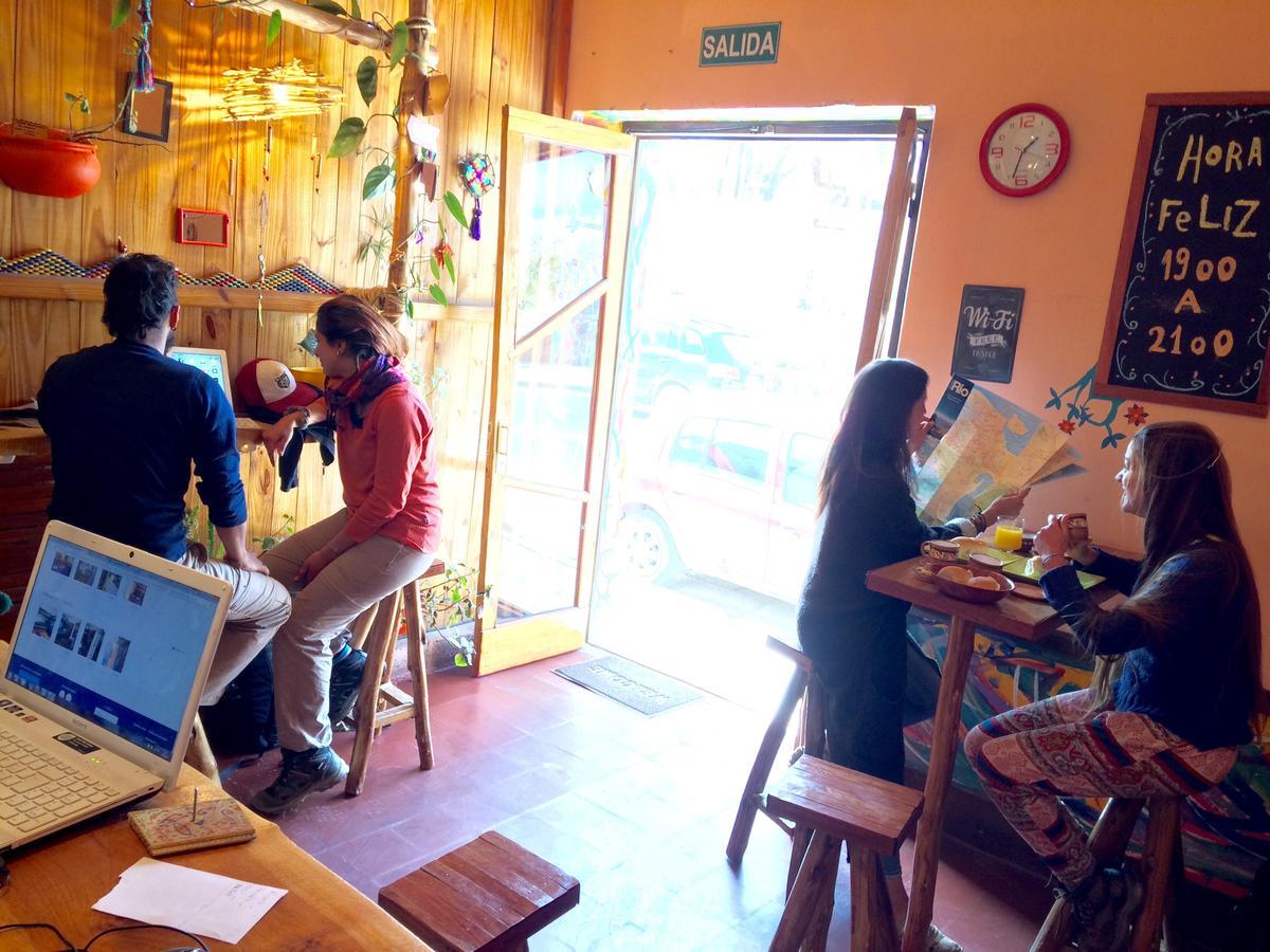 هوماهواكا La Puerta Verde Hostel & Bar المظهر الخارجي الصورة