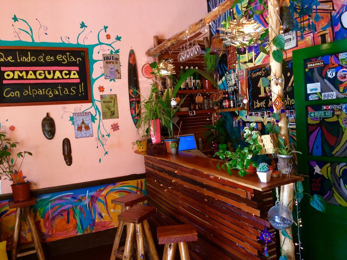 هوماهواكا La Puerta Verde Hostel & Bar المظهر الخارجي الصورة
